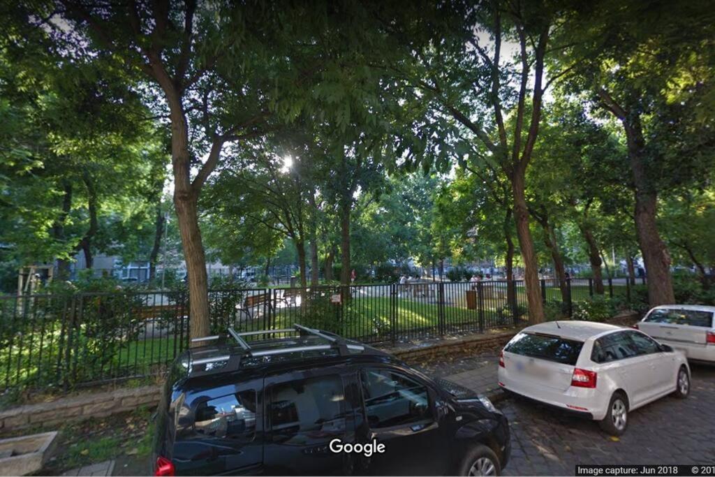 Central 30M2 A/C Apartment, 3 Min From Ny Cafe บูดาเปสต์ ภายนอก รูปภาพ