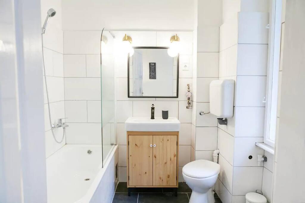Central 30M2 A/C Apartment, 3 Min From Ny Cafe บูดาเปสต์ ภายนอก รูปภาพ